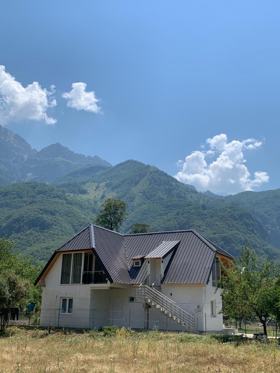 Serenity Guesthouse Тети Экстерьер фото