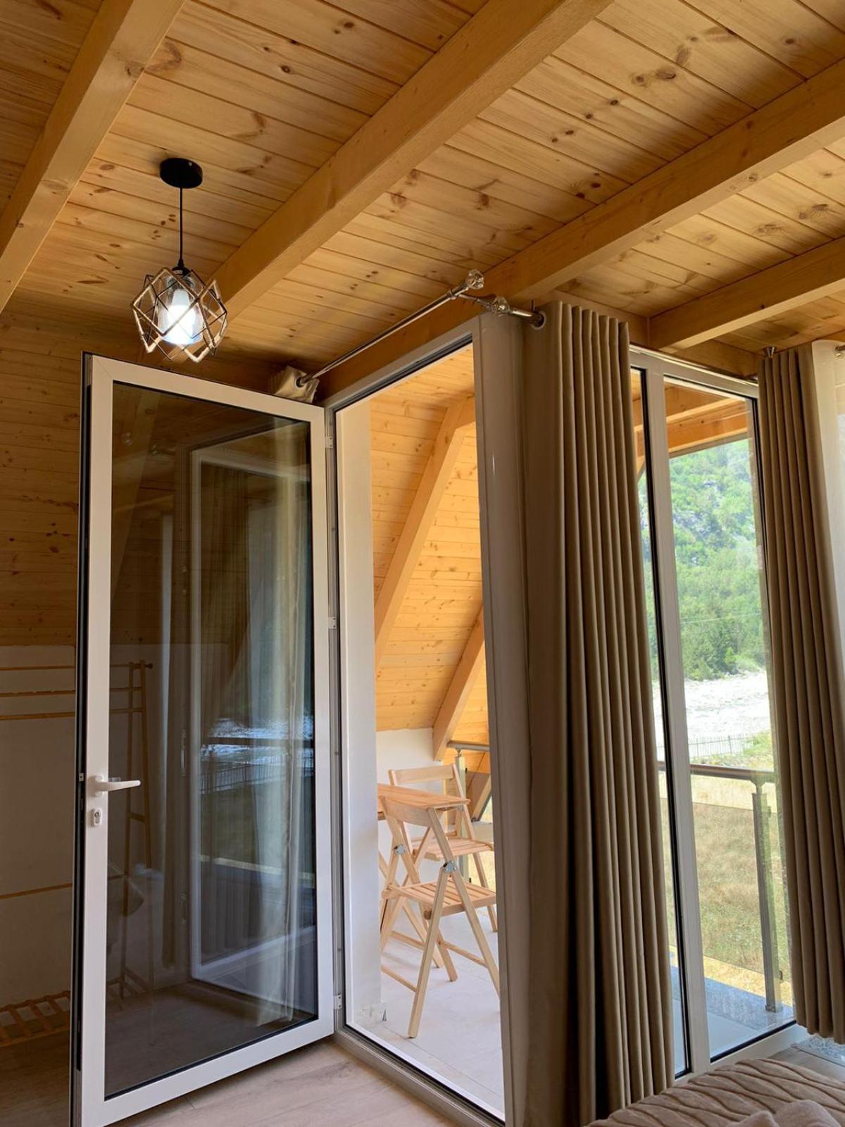 Serenity Guesthouse Тети Экстерьер фото